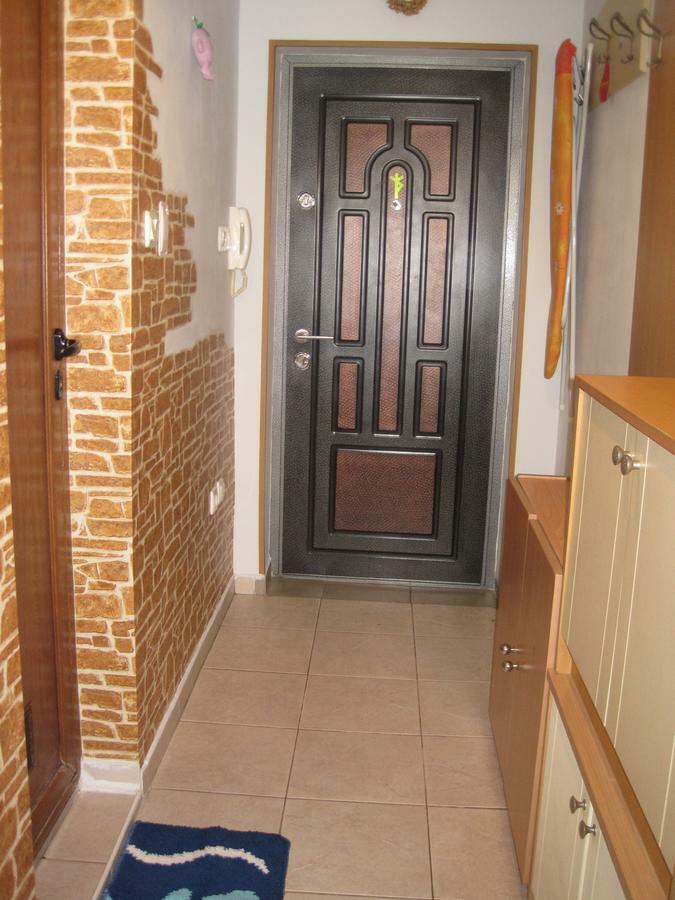 Apartment Nadejda Varna Exteriör bild